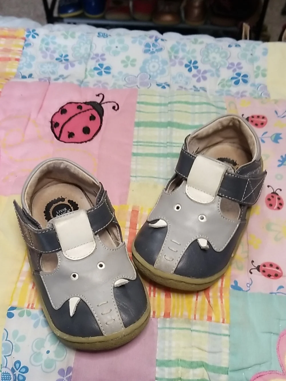 Livie & Luca Navy and Light Gray Leather Elephants Size 7